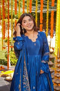 ชุด Anarkali ชุดเดรสผ้าจอร์เจียแบบดั้งเดิมของผู้หญิงชุดแต่งกายเทศกาลคุณภาพสูงแบบอินเดียที่น่าสนใจ - Product Image 3