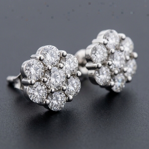 Boucles d'oreilles clous en or blanc 10K 14K 18K, motif floral à sept pierres, diamants brillants de laboratoire, délicates, certifiées IGI, pour femme - Product Image 3
