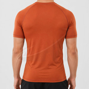 Camiseta de compresión para hombre, ligera, para entrenamiento, deportes y estilo de vida activo, ropa deportiva para gimnasio. - Product Image 4