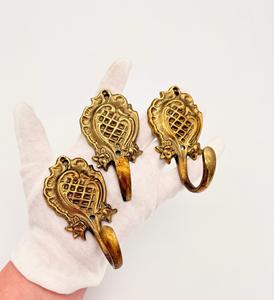 Crochets doubles en métal de qualité supérieure, organisateur mural durable et gain de place - Product Image 6