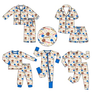 Piyama Seragam Berbagai Permainan Bola Cetak Set Piyama 2 Potong Custom Bahan Bambu Resleting Pakaian Tidur Keluarga Piyama Bambu OEM ODM - Product Image 1