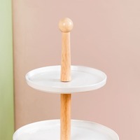 Support à gâteau en céramique blanche à 3 niveaux avec pilier en bois, plateau de présentation de desserts en porcelaine ronde, plateau de service à étages pour le thé