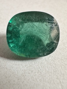 Pierre précieuse naturelle verte 4,64 carats, taille ovale facettée, pierre brute pour la fabrication de bijoux, qualité supérieure, vente en gros - Product Image 3
