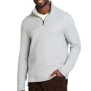 Pull tricoté gris à manches courtes et col montant pour homme, coupe décontractée, respirant, 100 % coton, avec logo frontal - Product Image 3