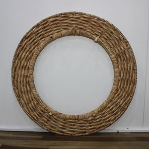Espejo Redondo de Jacinto de Agua Natural con Marco Decorativo Tejido a Mano para Decoración Boho de Sala de Estar - Product Image 5
