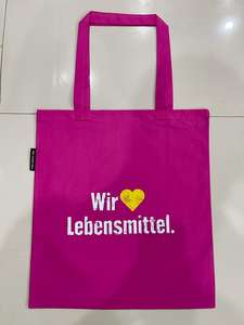กระเป๋าช้อปปิ้งผ้าแคนวาสออร์แกนิคแบบเรียบ ราคาส่งถูก เป็นมิตรต่อสิ่งแวดล้อม รีไซเคิลได้ พร้อมโลโก้ตามสั่ง - Product Image 6