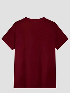 T-shirt en coton rouge uni pour homme, manches courtes, col rond, coupe classique, jersey décontracté, couleur unie, personnalisé, vintage, 100% coton - Product Image 2