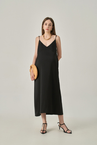 Women's Satin Midi Dress, <b>Spaghetti</b> <b>Strap</b>, Sleeveless, Loose Straight Fit, Breathable Minimalist Casual Style - Product Image 2