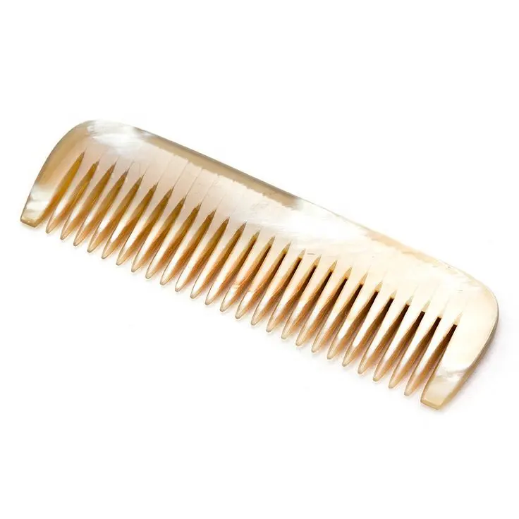 Horn Made Polished Hair Combs Hand Made Natural Wholesale Price Anti Static For Wolman Saloon Horn Combs Best Quality Horn Comb