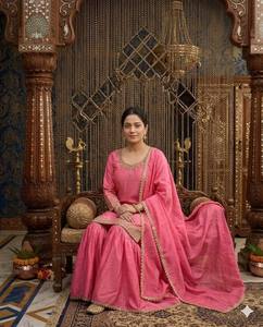 Robe de mariée pakistanaise traditionnelle 3 pièces en soie indienne brodée pour femme, tendance, meilleure qualité, faible MOQ, vente en gros - Product Image 3