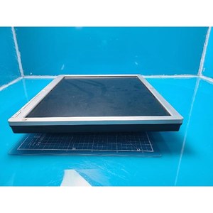 Monitor LCD HP Compaq LE1911 Usado Como Está, Piezas de Equipos Semiconductores Obsoletos - Product Image 1