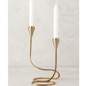 Candelabro de Metal Hecho a Mano de Primera Calidad con Diseño Clásico Moderno, Ecológico y Duradero, Regalo para Decoración del Hogar y Bodas - Product Image 6
