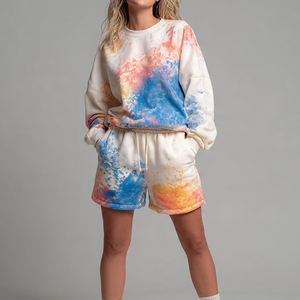 Ensemble de survêtements personnalisés par sublimation pour femme : shorts de jogging et sweats de haute qualité imprimés tie-dye, effet délavé, pour l'hiver - Product Image 1