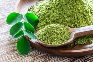 Poudre d'extrait de feuilles de Moringa pure et naturelle, vente en gros, fournisseur de suppléments, poudre d'extrait de feuilles de Moringa biologique - Product Image 3