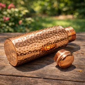 Wholesale Pure <b>Copper</b> <b>Bottle</b> for <b>Drinking</b> Water Hammered Finish Design Leak Proof Reusable Metal <b>Bottle</b> - Product Image 3