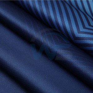 Tenue de football respirante haute performance pour homme adulte en tissu polyester pour activités sportives et jeux en plein air - Product Image 5
