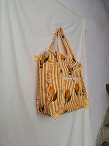 Sac fourre-tout artisanal en tissu de coton matelassé indien rose uni avec fermeture éclair, grand sac fait main pour femme, vente en gros - Product Image 4