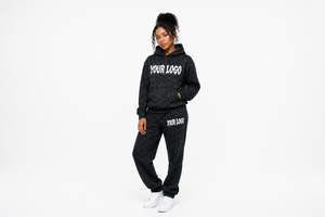 Ensemble sweat à capuche et jogging surdimensionné imprimé léopard personnalisé pour femme – Survêtement streetwear en molleton premium imprimé guépard pour femme - Product Image 3