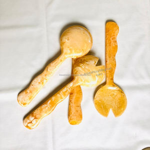 Service à salade en résine de qualité supérieure avec résine couleur moutarde avec long manche dernière conception d'ustensiles de cuisine prix de gros - Product Image 1