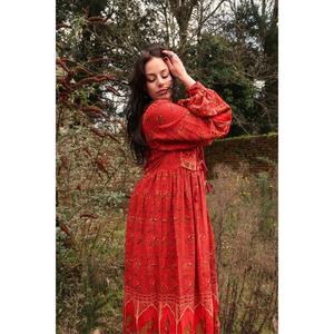 Robe longue bohème rouge pour femme, imprimé floral paisley vintage, manches longues, coupe ample, style ethnique - Product Image 2