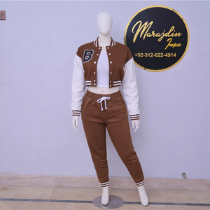 ชุดวอร์มวิซาร์ด 2 ชิ้นสำหรับผู้หญิง ฤดูหนาว แบบสั่งทำโลโก้ได้ เสื้อครอปแจ็คเก็ต กางเกงจ็อกเกอร์ ชุดลำลองสปอร์ตแวร์ ขายส่ง - Product Image 2