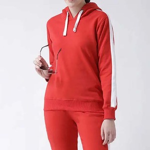 ชุดวอร์มผู้หญิงสีแดงแบบมีฮู้ด แขนยาว สีพื้น เสื้อสเวตเชิ้ตลำลอง กางเกงมีกระเป๋าข้าง ระบายอากาศได้ดี ผลิตจากโพลีเอสเตอร์ เหมาะสำหรับใส่ในฤดูใบไม้ร่วง - Product Image 3