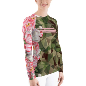 Vente en gros de rashguards de compression pour femmes, personnalisés, à manches longues, en spandex, pour l'entraînement au MMA et au BJJ - Product Image 1