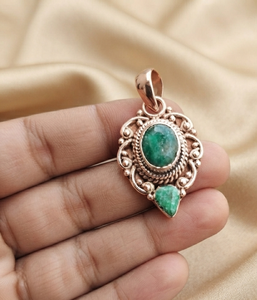Natural Green <b>Emerald</b> 925 Sterling Silver Bezel Setting <b>Pendant</b> Yellow Gold Rose Gold Plated Handmade Vintage Gemstone Jewelry - Product Image 3