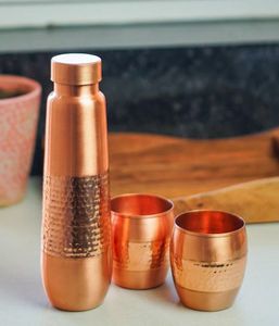 ชุดขวดน้ำทองแดงดีไซน์ทันสมัย พร้อมแก้วสองใบ สำหรับพกพาเดินทาง - Product Image 1