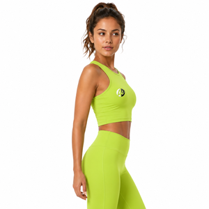 Top corto moderno para mujer con material ligero, ajuste flexible y apariencia elegante, perfecto para yoga, fitness y correr. - Product Image 4