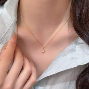 Collier pendentif étoile AMBER JEWELS en argent 925 plaqué argent avec zircon, chaîne serpent classique, unisexe, à porter au quotidien - Product Image 2