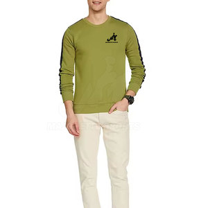 Vêtements de haute performance respirants pour hommes, sweat-shirt coupe classique, tissu chaud, confort élevé, en vente en ligne - Product Image 2