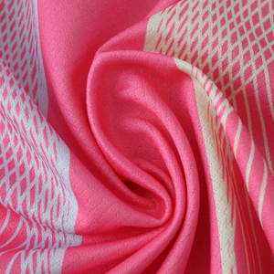 Nueva Llegada, Superventas, Alta Calidad, Alto Rendimiento, Precio al por Mayor, Jersey Deportivo Ligero de Poliéster con Logotipo Personalizado para Fútbol - Product Image 6