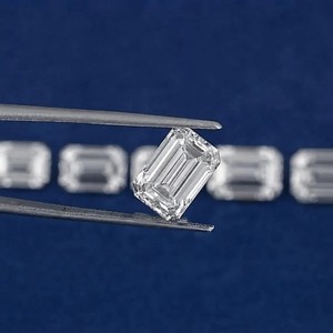 Diamante Blanco Cultivado en Laboratorio, Corte Esmeralda, Color D-G, Claridad VVS VS1, de 0.5 a 5 Quilates, Certificado IGI, Piedra Suelta al por Mayor para la Fabricación de Joyería Fina - Product Image 3