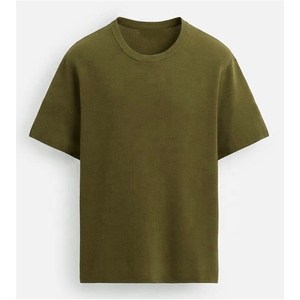 เสื้อยืดคอกลมสีพื้นทันสมัยสำหรับผู้ชาย ดีไซน์เรียบง่าย เนื้อผ้านุ่มสบาย เหมาะสำหรับออกกำลังกายและใช้ในชีวิตประจำวัน - Product Image 4
