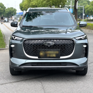 Voitures SUV à essence Chery Tiggo 8 PLUS 2023, 17736 km parcourus, 1.6T 197 ch 7DCT FWD, vente en gros de voitures d'occasion auprès d'un fournisseur chinois - Product Image 5