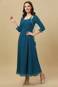 Kurti largo de georgette del fabricante Rama con forro de crepé, estilo acampanado y ajustado, manga 3/4, completamente cosido, kurta de uso regular. - Product Image 4