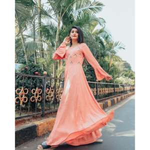 Robe longue trapèze en satin faite main à imprimé floral saumon et pêche, taille empire, décolleté en U, taille XS - Product Image 2