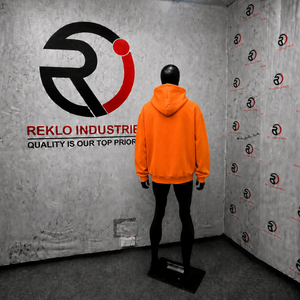 Sweat-shirt à capuche surdimensionné orange personnalisé avec imprimé graphique Rich Letter Money Stack, style streetwear pour hommes, vente en gros - Product Image 4