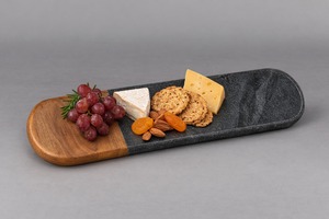 Grande planche à découper en marbre noir et bois d'acacia, plateau de service pour charcuterie, saucisses et snacks, idéal pour les fêtes de déménagement - Product Image 6