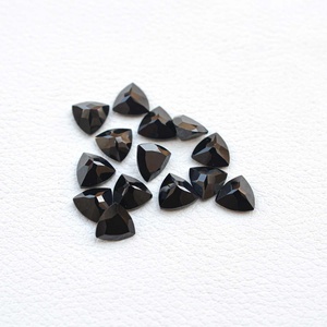 พลอยสปิเนลสีดำธรรมชาติคุณภาพ AAA ขนาด 8 มม. ทรงทริลเลียนเจียระไน ราคาส่งจากโรงงานโดยตรง - Product Image 4