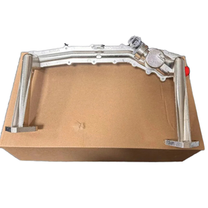 ท่อน้ำหล่อเย็นมีเซ็นเซอร์ท่อร่วมฮีตเตอร์ของเครื่องยนต์ V6 3.0L แบบสปอร์ตสำหรับแลนด์โรเวอร์ท่อน้ำหล่อเย็น LR109401 LR122710 - Product Image 1