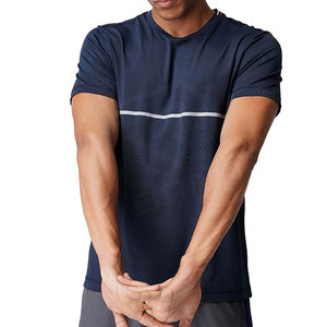 เสื้อยืดผู้ชายไซส์ใหญ่ แขนสั้น สไตล์ลำลองสำหรับฤดูร้อน ผ้าฝ้าย OEM ผลิตตามสั่ง ระบายอากาศได้ดี สีพื้น - Product Image 1