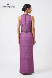 Conjunto de Dos Piezas Elegante para Mujer: Top sin Mangas con Diseño de Chaleco y Falda Larga hasta el Suelo, Disponible en Diferentes Tallas - Product Image 4