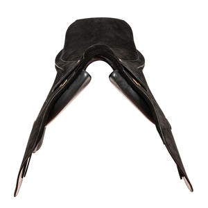 Silla de montar de alta calidad diseñada para una conducción suave, estabilidad, agarre seguro y soporte confiable durante el uso ecuestre competitivo. - Product Image 3