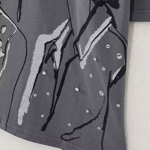 Camiseta de Algodón con Serigrafía de Alta Calidad, Diseño de Logotipo y Talla Personalizados, Corte Regular, Estilo Oversize - Product Image 2