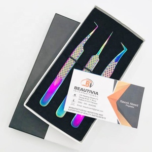 Pinzas de extensión de pestañas de acero inoxidable sostenible de marca personalizada titanio Chapado en plasma arcoíris para herramientas de pestañas de volumen - Product Image 6
