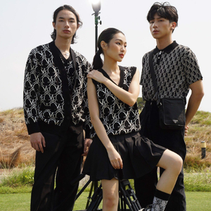 ผู้ผลิตเวียดนาม เสื้อโปโลถักลายแจ็คการ์ดแบบกำหนดเอง ผ้าฝ้าย 93% ผสมอีลาสเทน 7% รับผลิตแบบ OEM ODM โรงงานผลิตจำนวนมาก รองรับการผลิตตามสั่ง - Product Image 1
