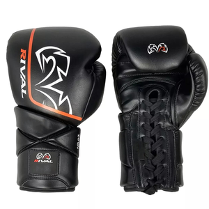 Gants de boxe professionnels en cuir véritable personnalisés, antidérapants, avec fermeture auto-agrippante, pour l'entraînement de Muay Thai, de Kickboxing et l'utilisation avec sac de frappe. - Product Image 4