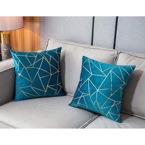 Fodera per cuscino in velluto con motivo geometrico moderno, decorazione in lamina d'oro, federa decorativa per divano, camera da letto, soggiorno, confezione da 2 - Product Image 3